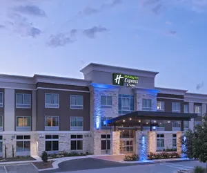 Photo 2 - Holiday Inn Express & Suites Austin NW - Four Points by IHG