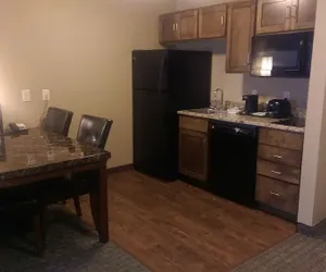 Photo 3 - GrandStay Delano