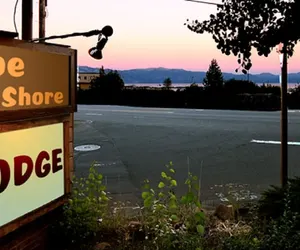 Photo 3 - Tahoe North Shore Lodge