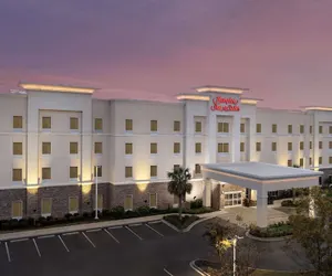 Photo 2 - Hampton Inn & Suites Orangeburg