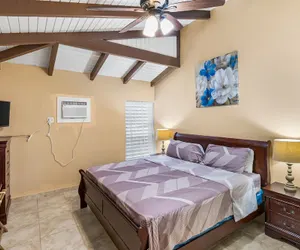 Photo 2 - Caribbean View Style 1 Bedroom Condo by RedAwning