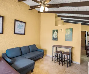 Photo 2 - A Getaway From Your Getaway 1 Bedroom Condo by RedAwning