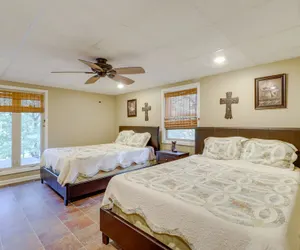 Photo 5 - Fairfield Bay Retreat w/ Fireplaces & Lake Access