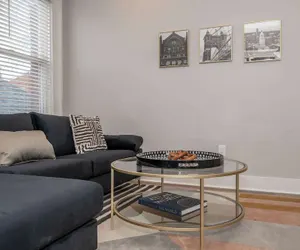 Photo 2 - The Luxe Spot Suites