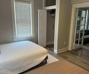 Photo 3 - The Luxe Spot Suites