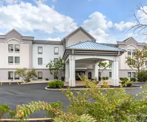 Photo 2 - Mainstay Suites Ocean City West