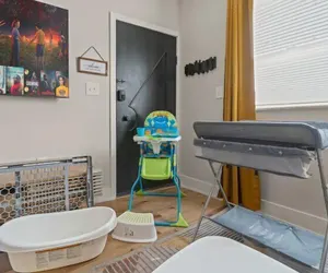 Photo 4 - E Passyunk Ave 1BR Gem Prime Location