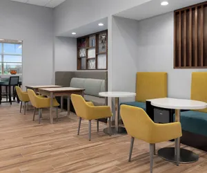 Photo 3 - Hampton Inn Saline
