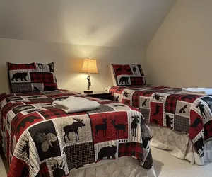 Photo 5 - Deerfield Valley Inn