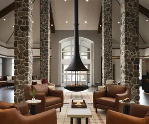 Photo 2 - Inn at Bellefield / Hyde Park, Residence Inn by Marriott