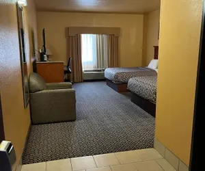 Photo 3 - HiWay Inn Express