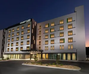 Photo 2 - Courtyard By Marriott Lake City