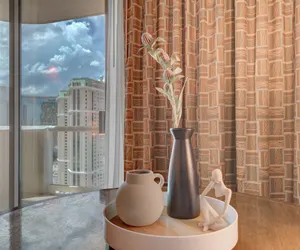 Photo 4 - Studio 25 HIGH FLR MGM Signature Balcony