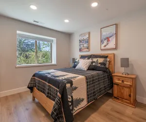 Photo 3 - Tahoe City Condo for 8 Slopes Beach Town by Sierra Getaways