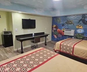 Photo 4 - Travel Inn of Riviera Beach