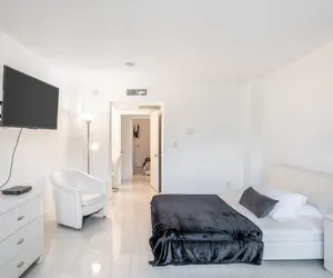 Photo 5 - Wonderful Ocean Reserve Miami Condos