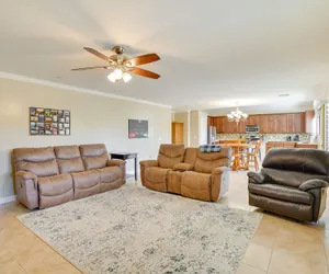Photo 2 - Corona De Tucson Home With Hot Tub!