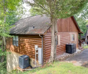 Photo 5 - Tennessee Cabin w/ Balcony, Hot Tub & Pool Access!