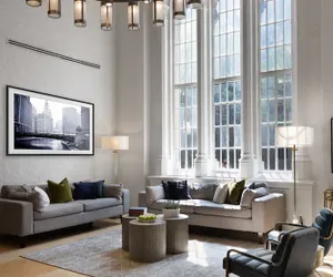 Photo 3 - Magnificent Mile Suites