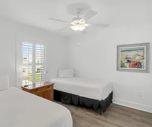 Photo 4 - 22811 Ann Miller - Saltwater Solace 4 Bedroom Home by RedAwning