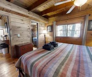 Photo 3 - Chelle's Sanctuary 2 Bedroom Cabin by RedAwning