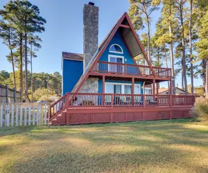 Photo 5 - Beachy Maryland A-frame: Steps to Chesapeake Bay!