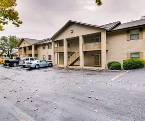 Photo 4 - Branson Condo ~ 9 Mi to Silver Dollar City