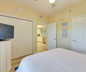 Photo 5 - Miramar Beach Getaway w/ Balcony + Ocean View!