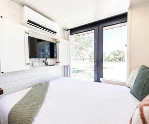 Photo 5 - New The Desert Escape-cozy Container Home