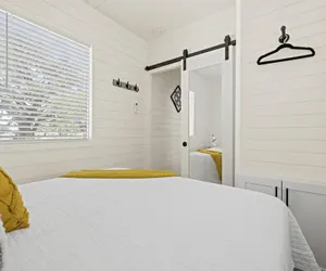 Photo 3 - New The Yellow Beacon-luxury Shipping Container