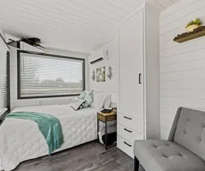 Photo 5 - New Wilderness Hideout-cozy Container Home