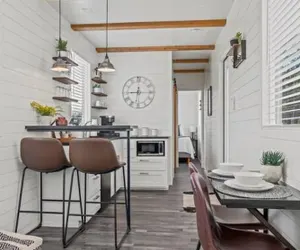 Photo 3 - New The Texas Longhorn-luxury Container Home