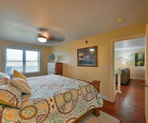 Photo 4 - Unit 109 2 Bdrm/ 2 Ba 2 Bedroom Condo