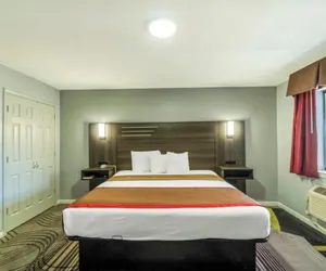 Photo 4 - High Five Inn Killeen-Forthood