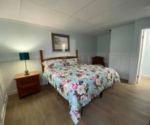 Photo 5 - The Palms Motel