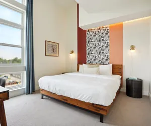 Photo 4 - Skyline Penthouse | Espadin LoHi