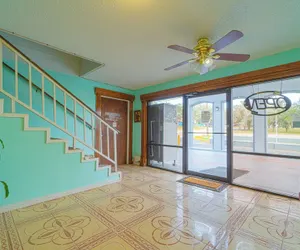 Photo 3 - Regency Inn By Oyo Three Rivers