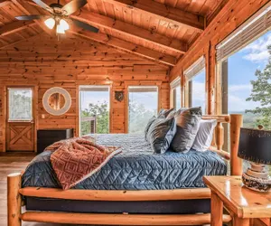 Photo 4 - Grand Mountain View Lodge By Ghosal Luxury Lodging