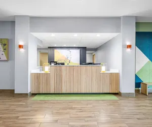 Photo 5 - Spark by Hilton Fort Stockton