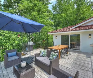 Photo 4 - Hummingbird Home by Avantstay Boat House + Dock