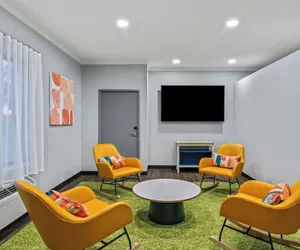 Photo 3 - Spark by Hilton Merrillville