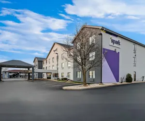 Photo 2 - Spark by Hilton Merrillville