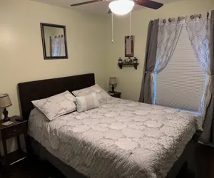 Photo 5 - Sweet Victory Bed and Breakfast