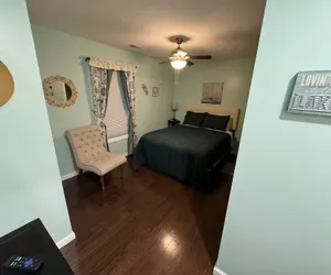 Photo 3 - Sweet Victory Bed and Breakfast