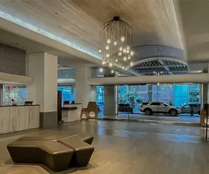 Photo 5 - Ala Moana Condo by Zelloo