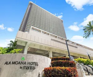 Photo 2 - Ala Moana Condo by Zelloo