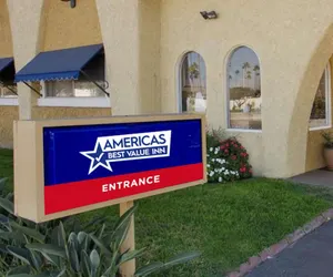 Photo 2 - Americas Best Value Inn Asheville