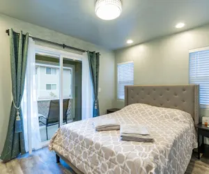 Photo 3 - Ocean Breeze Inn