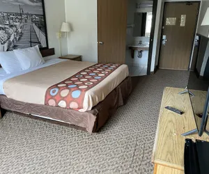 Photo 5 - SureStay by Best Western Prince Frederick