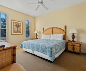 Photo 4 - 4 BDR in Regal Palms Resort!